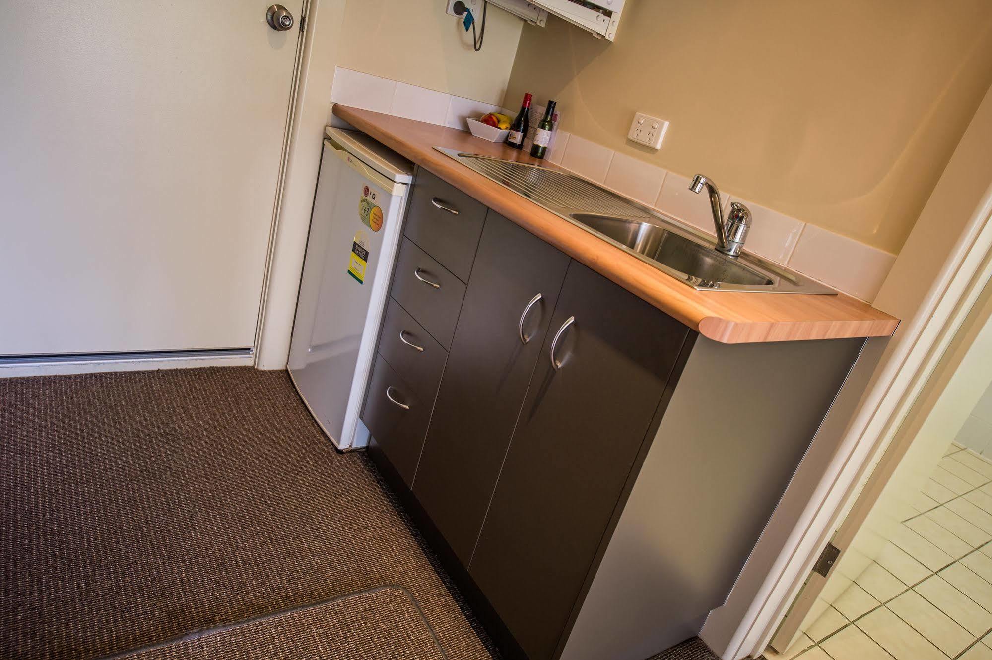 Alexander Cameron Suites Penola Kültér fotó