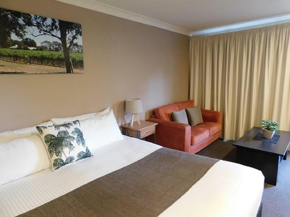 Alexander Cameron Suites Penola Kültér fotó