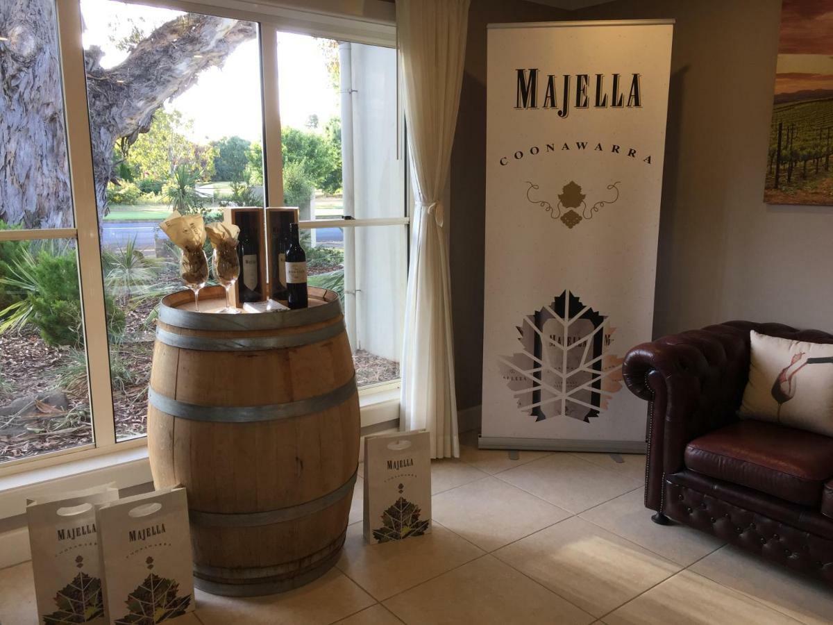 Alexander Cameron Suites Penola Kültér fotó