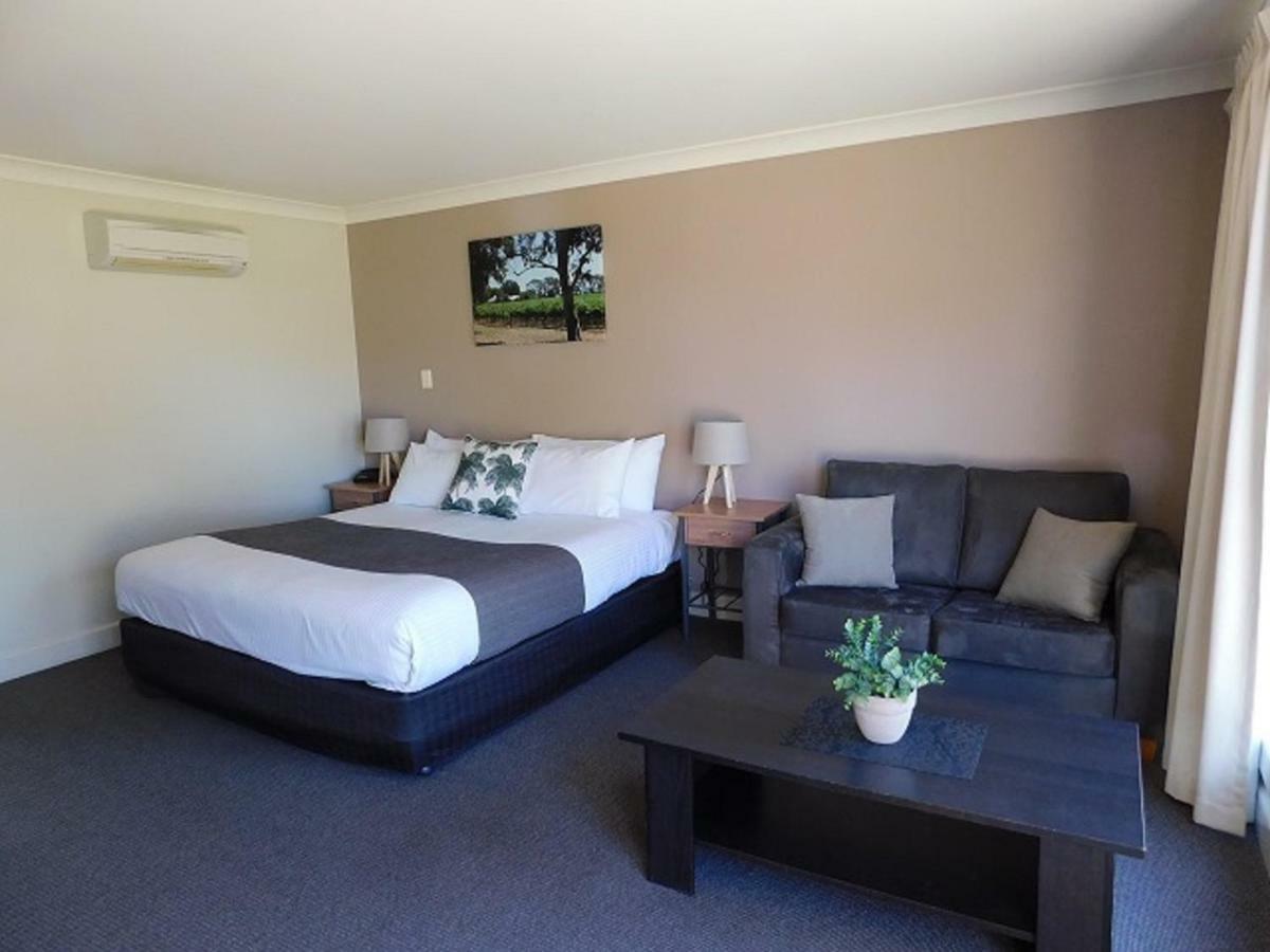 Alexander Cameron Suites Penola Kültér fotó